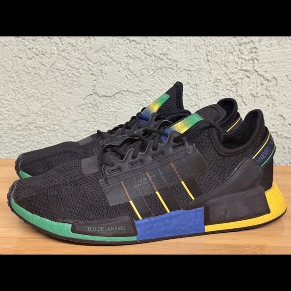 adidas gazelle silver green womens Adidas Originals I Love Rio de Janeiro Size M Yellow/Green  Greatest Hits